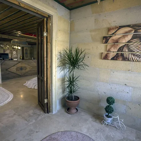 Cappadocia Elite Stone House Hotel *